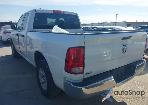 2024 Ram 1500 Classic Slt 4X2 6'4 Box из США, поврежденный, VIN 1C6RR6GG2RS128266